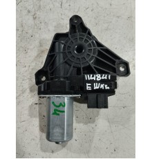 Моторчик стеклоподъемника задний левый