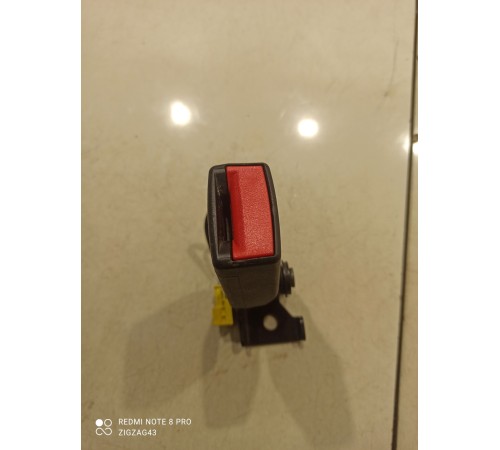 Ответная часть ремня(задняя левая)