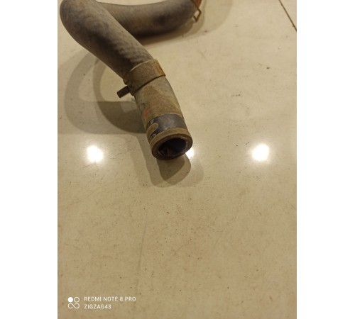 Патрубок системы охлаждения