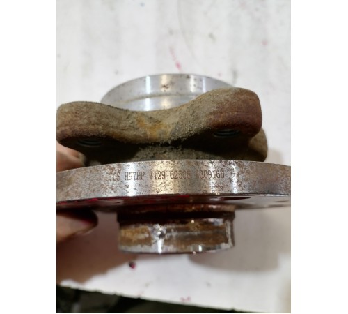 Ступица передняя