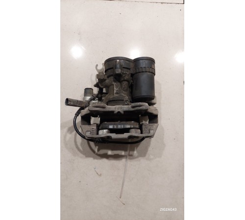 Суппорт(задний правый)