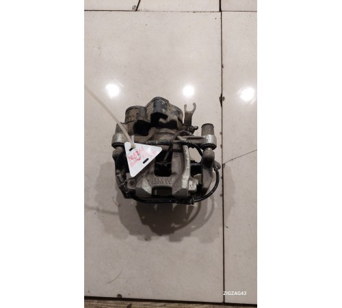 Суппорт(задний правый)