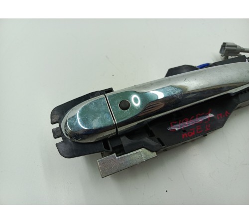 Ручка двери наружная передняя левая хром в сборе