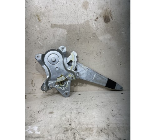 Стеклоподъемник электрический задний правый