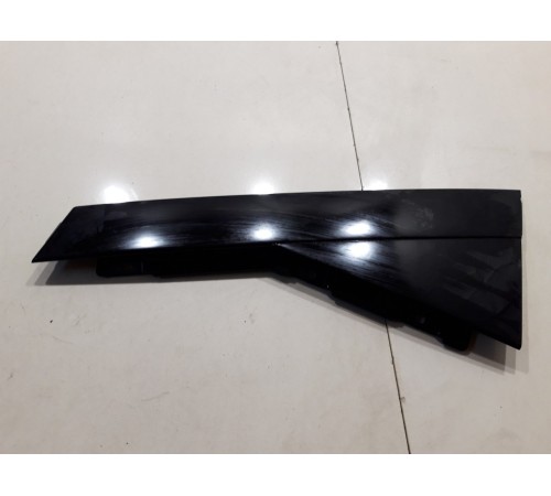 Накладка двери (задняя левая)