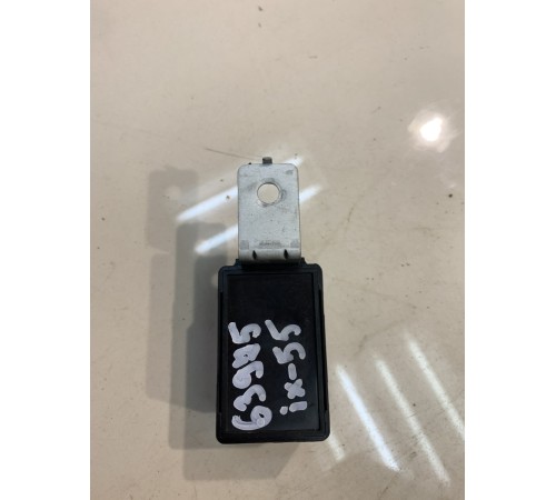 Зуммер двери багажника