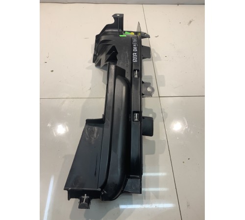 Канал для проводка (задний, правый)