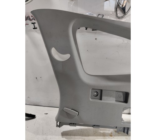 Обшивка стойки задняя правая