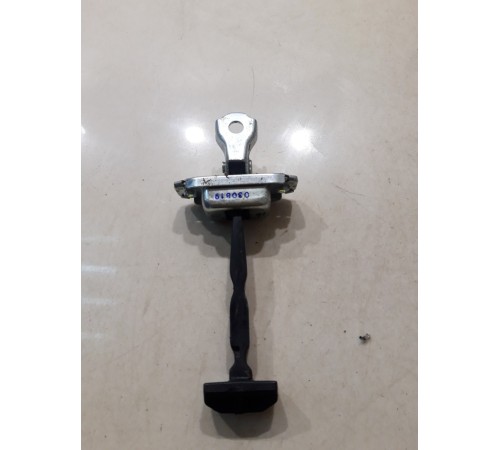 Ограничитель двери (задний, левый)