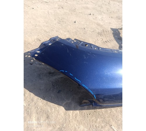 Крыло переднее правое