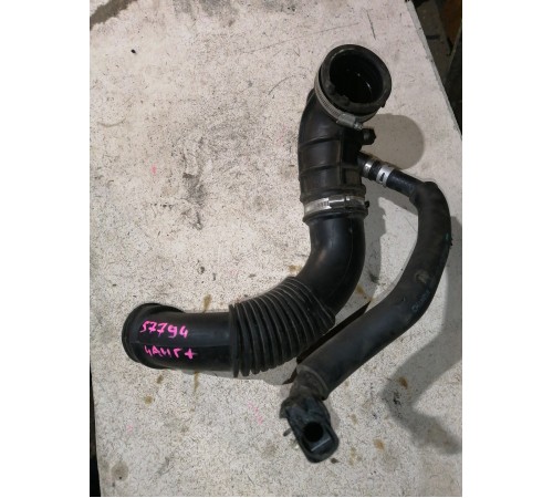 Патрубок воздушного фильтра