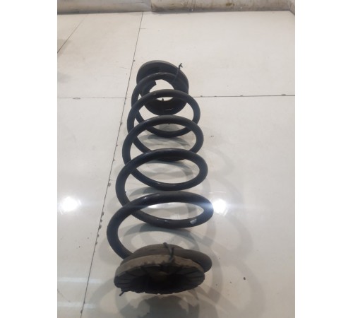 Пружина подвески (задняя, правая)