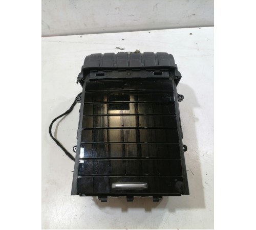 Бардачок (подстаканник)