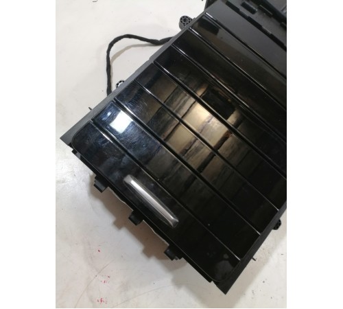 Бардачок (подстаканник)