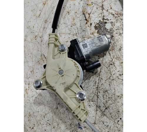 Стеклоподъемник двери передний левый