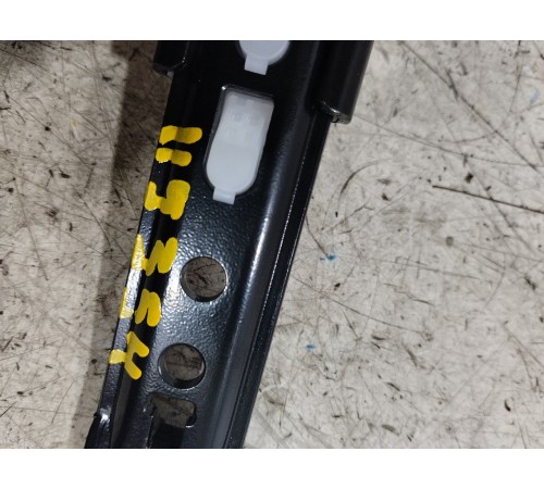 Механизм регулировки ремня по высоте правый