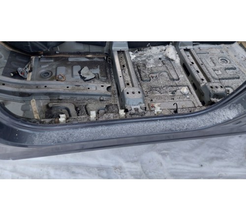 Порог со стойкой(левый)