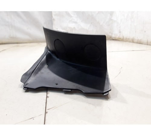 накладка фары(задняя правая)