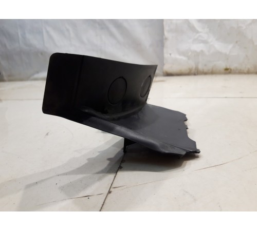 накладка фары(задняя правая)