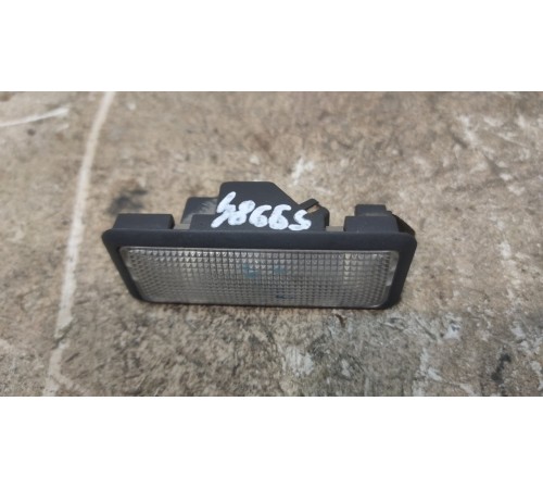 Плафон внутреннего освещения багажника