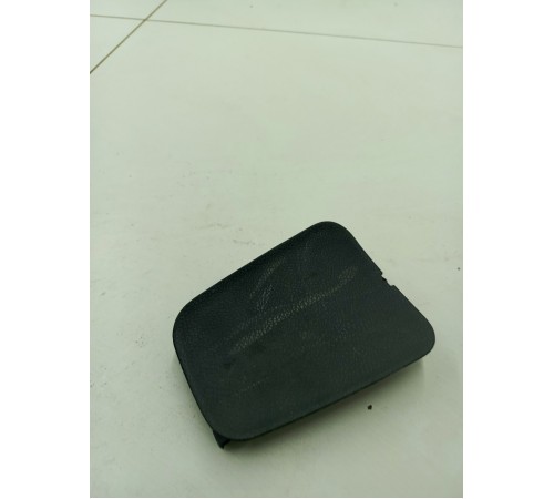 Заглушка обшивки крышки багажника