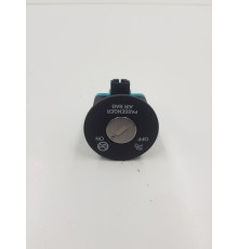 Замок отключения подушек безопасности торпедо