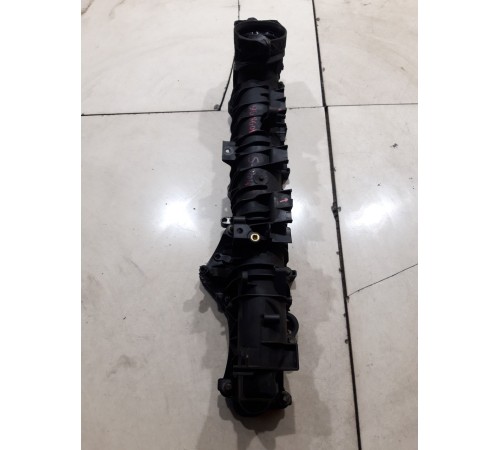 Впускной коллектор