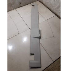 Накладка (пластик) салона задняя центральная