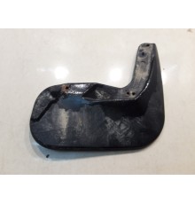 Брызговик задний правый