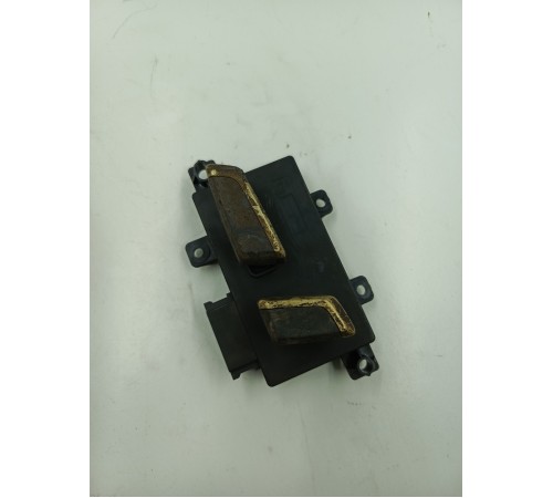 Блок кнопок регулировки сиденья по высоте передний левый