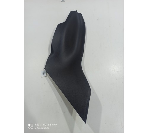 Накладка салона правая