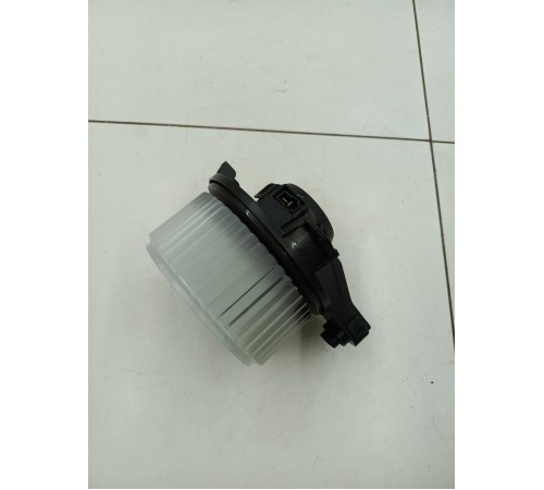 Моторчик отопителя (печки)