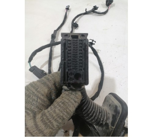  Электропроводка двери передняя правая