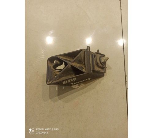 Кронштейн(крепление) кузова