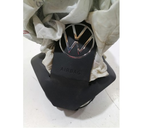 Подушка безопасности водителя