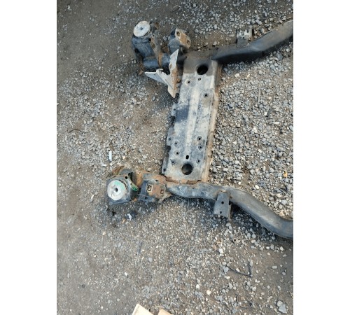 Балка передняя