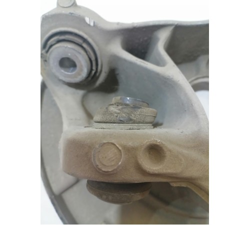 Кулак подвески задний правый, цапфа