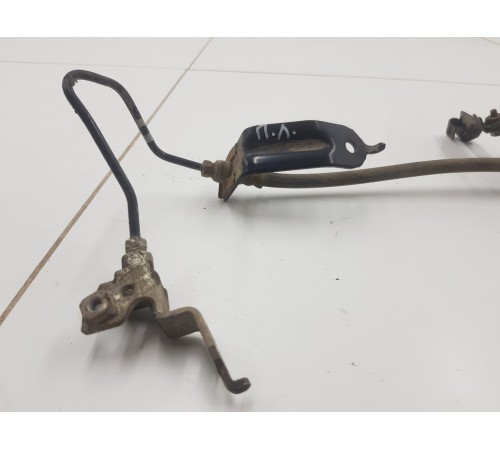 Тормозной шланг передний левый