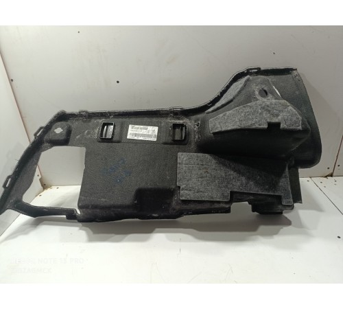 Обшивка багажника левая