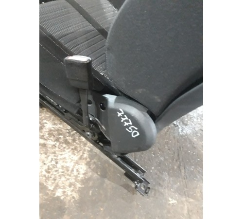 Сиденье (переднее, правое)