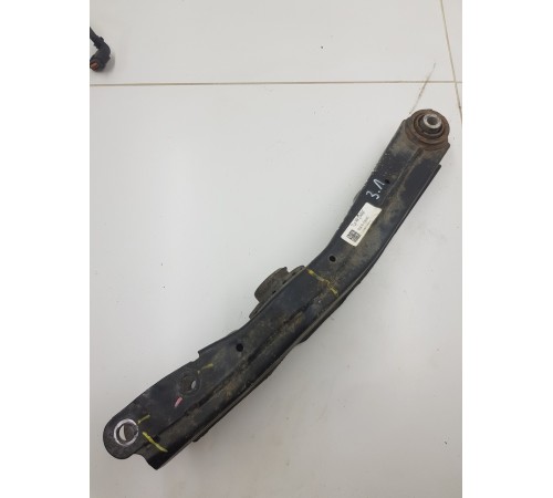 Рычаг подвески задний левый нижний