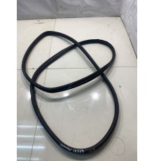 Уплотнитель двери (задний, правый)