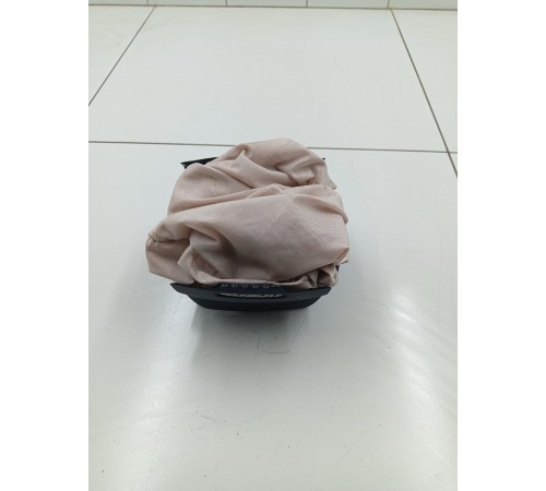 Подушка безопасности водителя