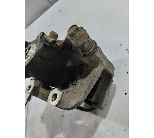 Суппорт задний правый