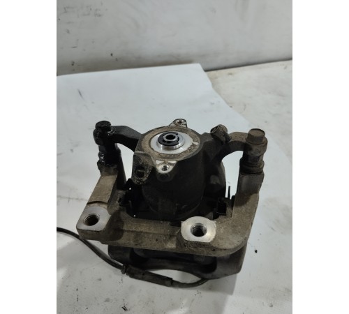 Суппорт задний правый