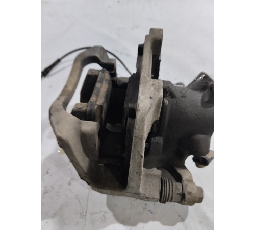 Суппорт задний правый