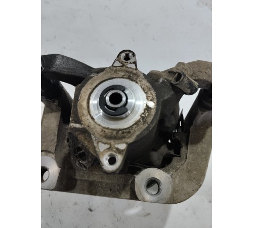 Суппорт задний правый