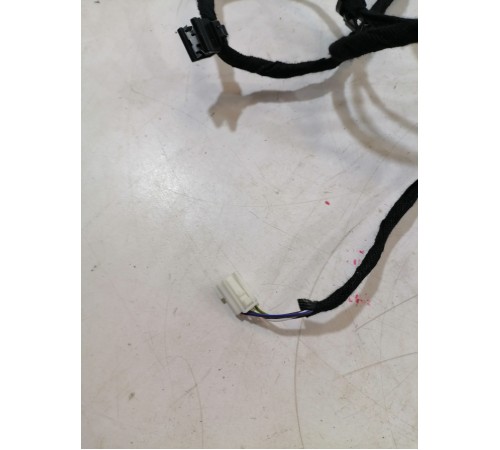 Электропроводка обшивки двери передняя левая