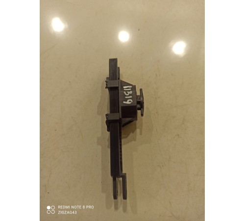 Амортизатор открывания бардачка