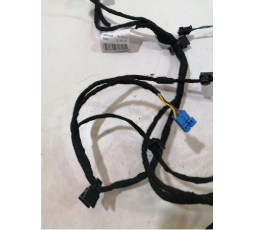 Электропроводка обшивки двери передняя левая